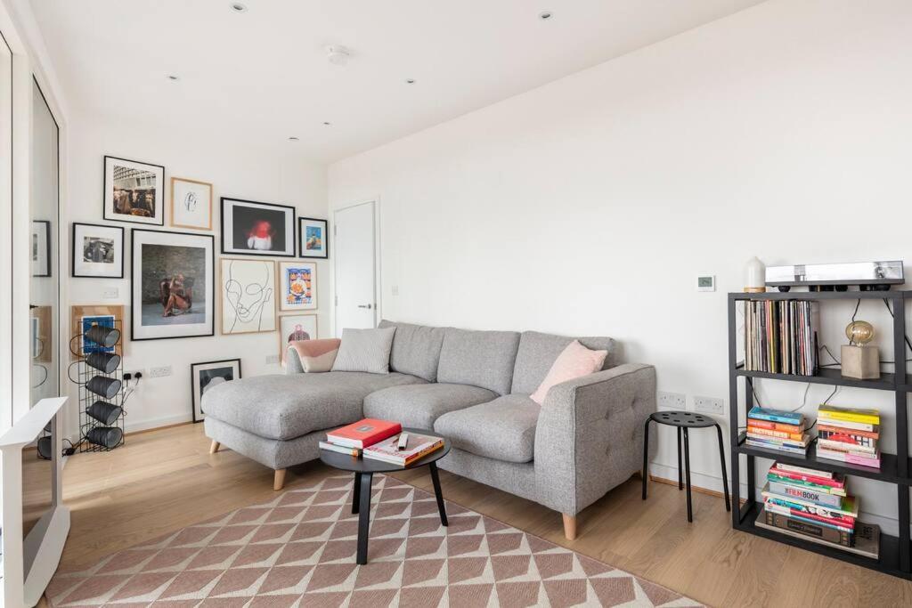 شقة Cozy Flat In Hip East لندن المظهر الخارجي الصورة